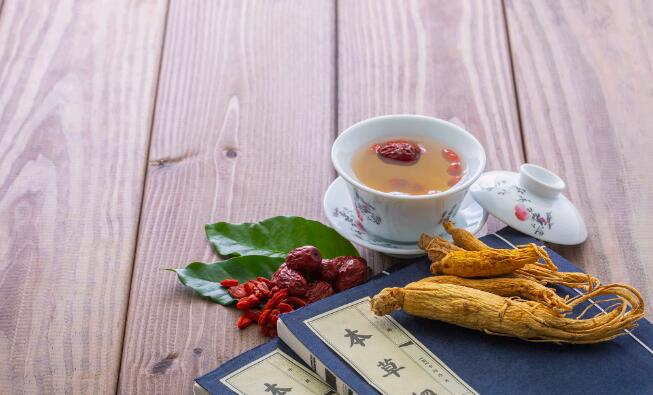 苍耳子鼻炎胶囊 的禁忌网 - 为你提供苍耳子鼻炎胶囊 的禁忌是什么、苍耳子鼻炎胶囊能长期服用吗